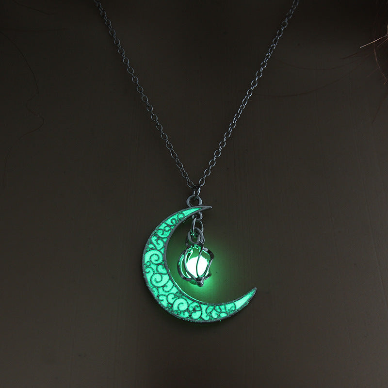 Glowing Silver Plated Necklace